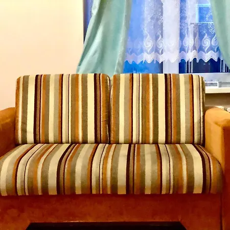 Romantic - Center 5 15