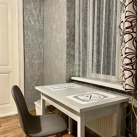 Romantic - Center 5 15 Apartamento *