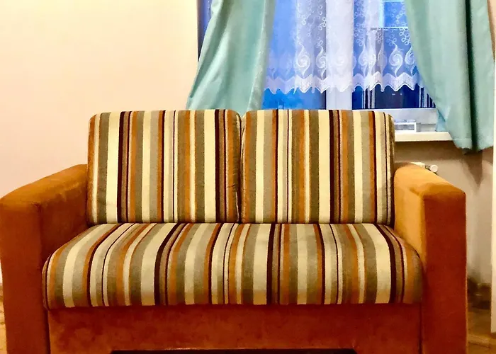 Romantic - Center 5 15