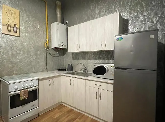 Romantic - Center 5 15 *