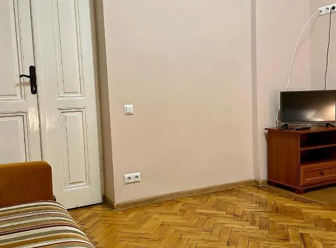 Διαμέρισμα Romantic - Center 5 15 *