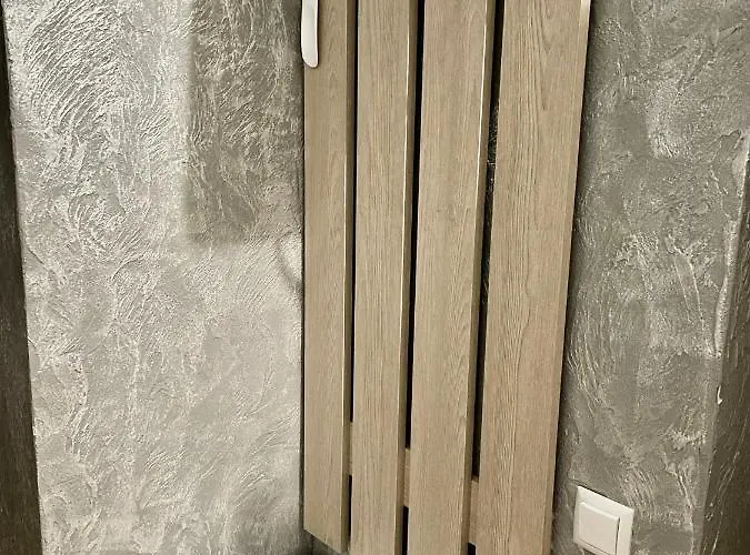 Romantic - Center 5 15