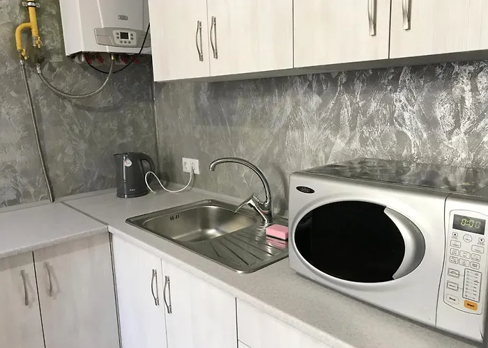 Romantic - Center 5 15 * Leópolis